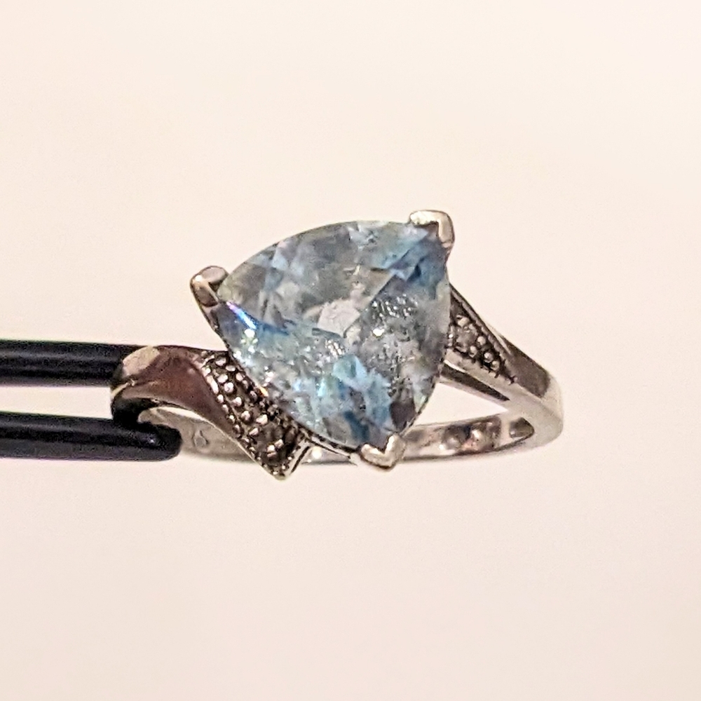 Sale! 10k Topaz Diamond Solid Gold Ring - image 2